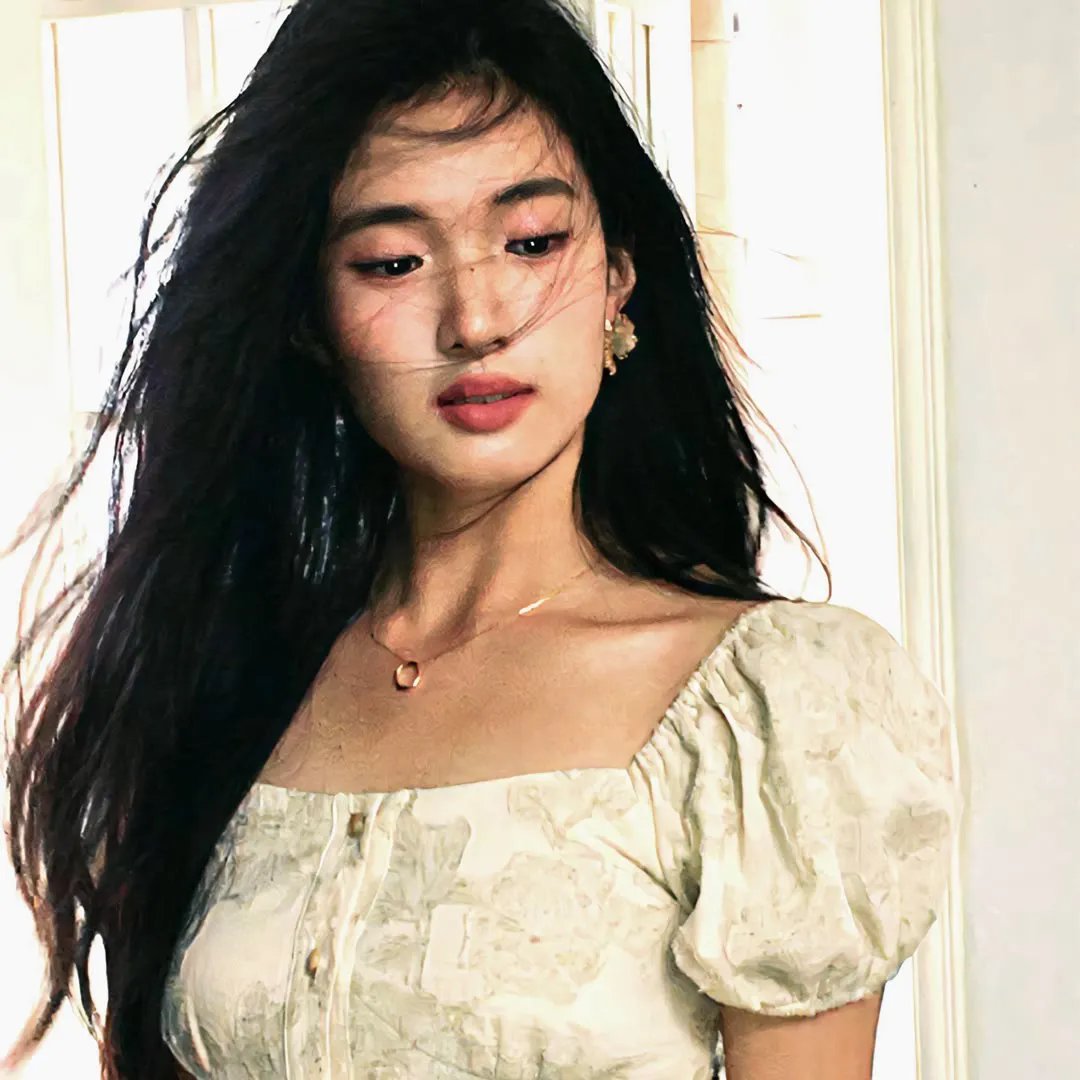 《追着彩虹的我们》封面