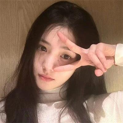 《见卿卿》封面